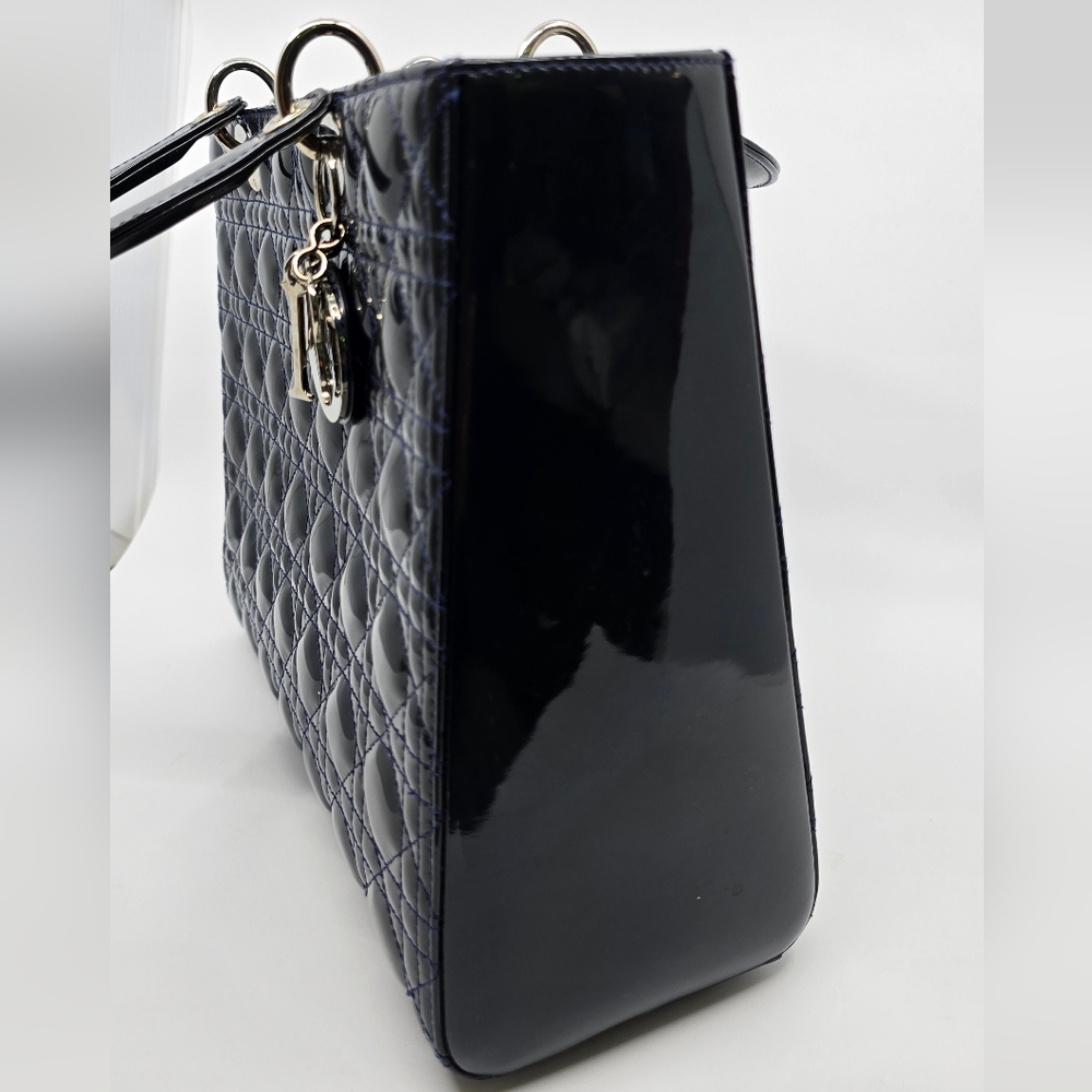 Christian Dior Cannage Lady Dior Large - Picture 7 of 15
